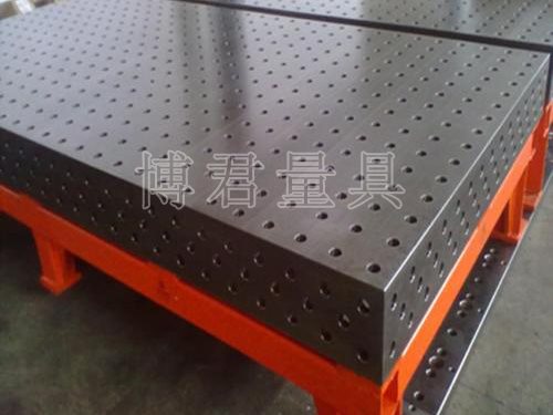 選購三維柔性焊接平臺(tái)及工裝夾具的要點(diǎn)